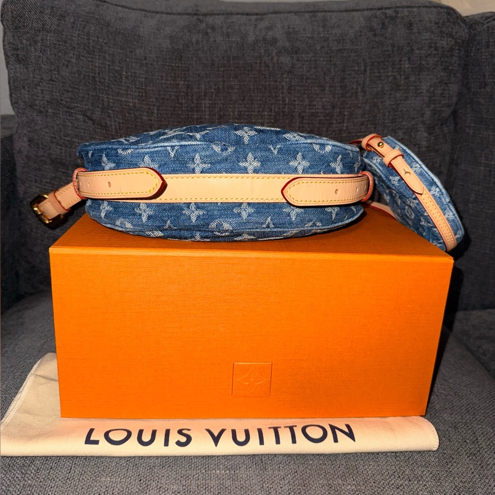Louis Vuitton Croissant remix monogram denim 2 way bag - Picture 4 of 6